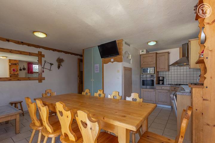 Gîte pour 10 personnes, avec jacuzzi et terrasse à Valloire - 2