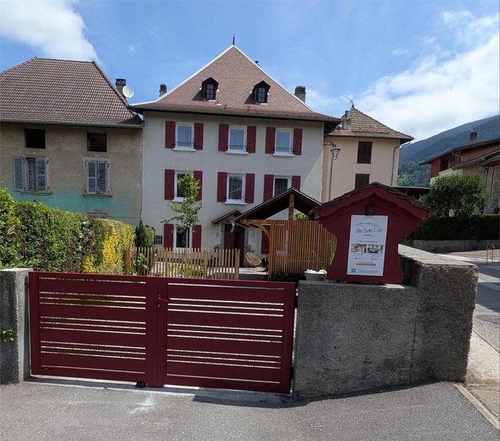 Gîte pour 6 personnes, avec Terrasse et Jardin