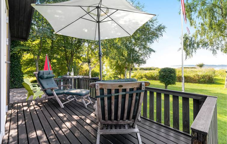 Ferienhaus für 4 Personen, mit Terrasse und Garten in Orø - 4