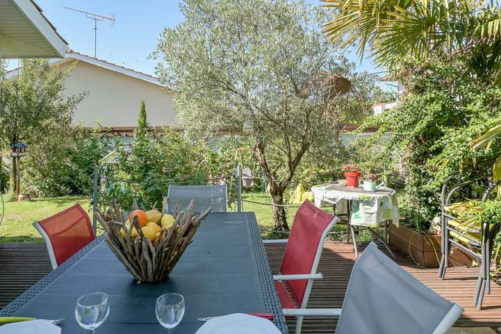 Location de vacances pour 6 personnes, avec Jacuzzi et Jardin à Gujan-Mestras