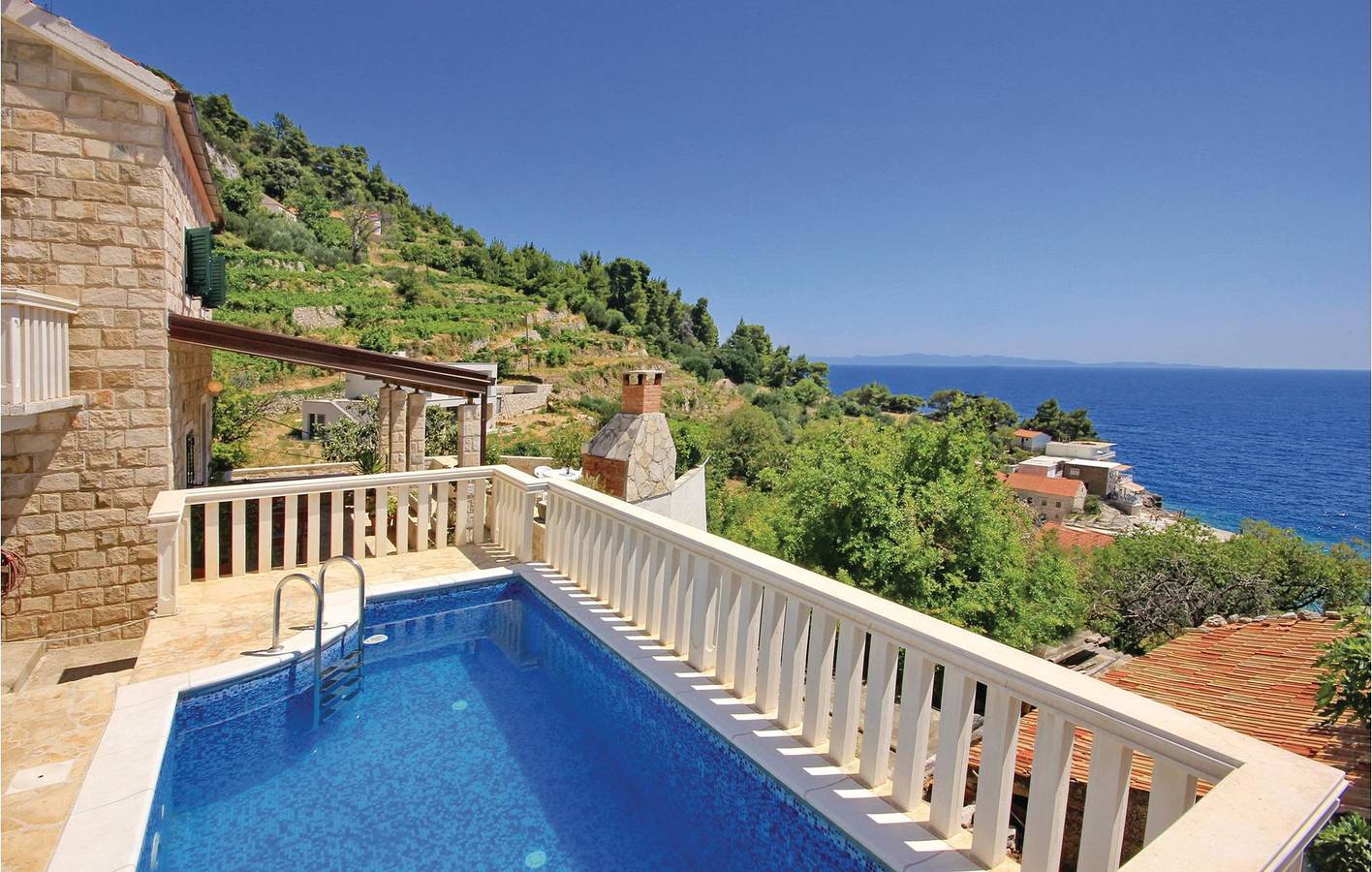 Appartement chic avec terrasse, piscine et à 200 m du bord de mer in Dubrovnik-Neretva