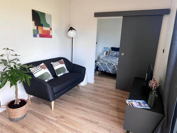 Gîte pour 2 personnes, avec terrasse et jardin, animaux acceptés dans Courlay Sur Mer - 3