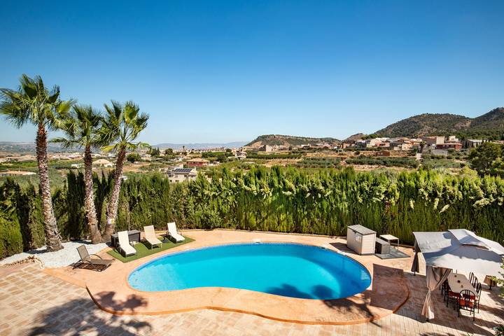 Casa rural para 12 personas, con jardín y jacuzzi, Familias con niños en Provincia de Murcia - 2