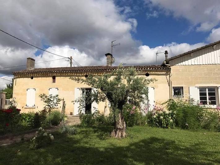 Location de vacances pour 5 personnes, avec Jardin à Izon - 2