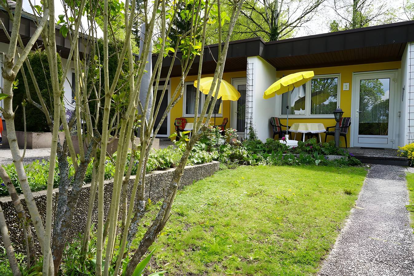 Ganze Wohnung, Feriewohnung Nr.3 mit Terrasse, ruhig und Nähe Solemar Therme in Bad Dürrheim, Mittlerer Schwarzwald