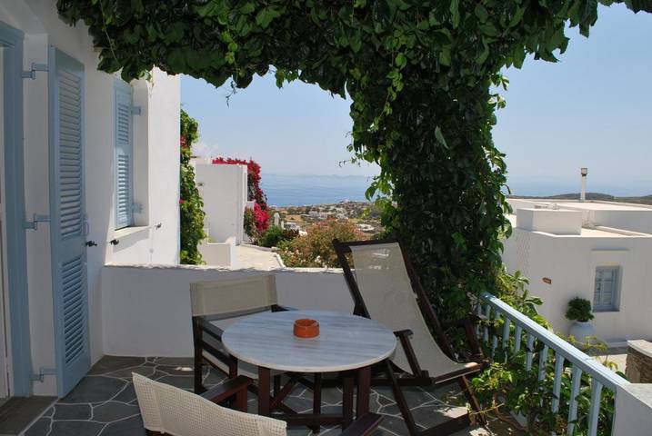 Hôtel pour 2 personnes, avec piscine ainsi que jacuzzi et jardin dans Apollonia - 3