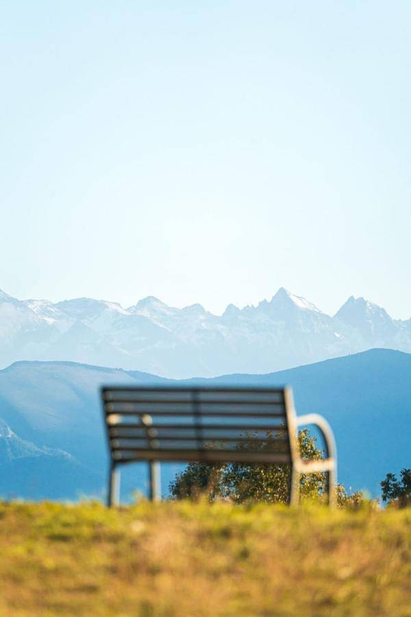 Location de vacances pour 4 personnes, avec jardin et terrasse ainsi que vue et piscine dans Lac du Gabas - 3