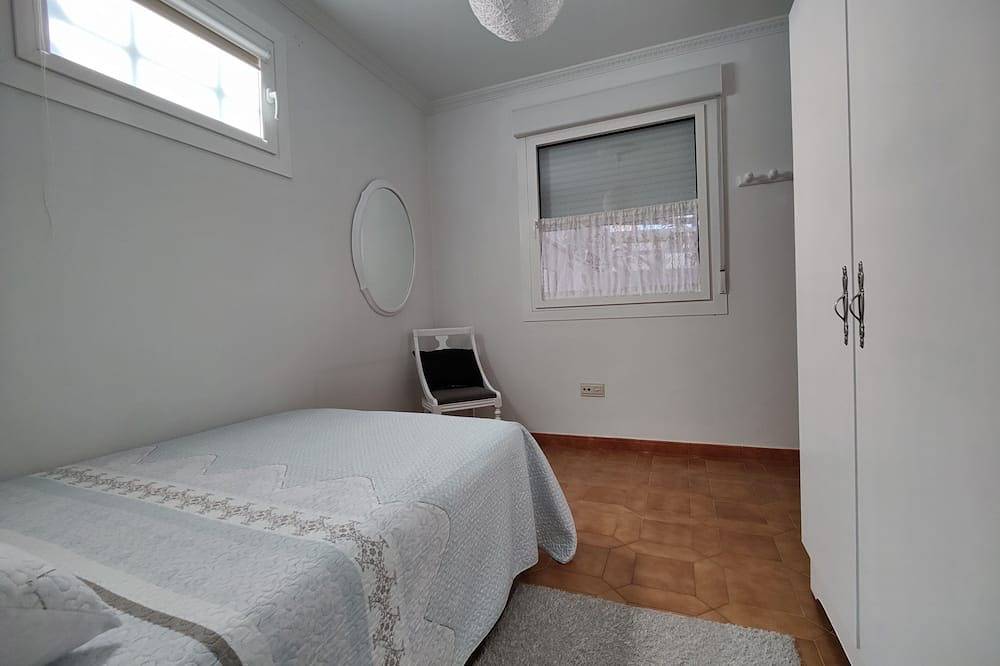 Entire apartment, Village and beach in O Grove, Rías Baixas