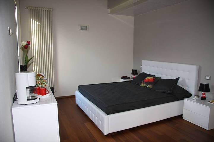 Location de vacances pour 4 personnes, avec terrasse et jardin à Montecarlo (Toscane) - 2