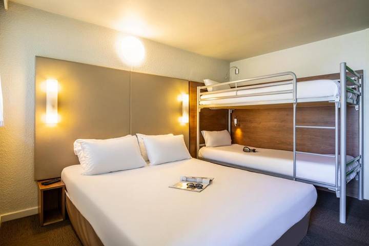 Hôtel pour 2 personnes, avec vue et jardin à Bellerive-sur-Allier - 4