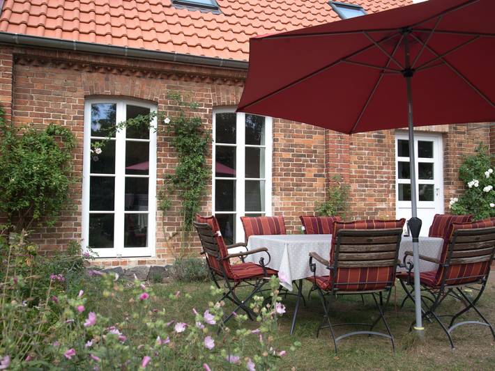 Ferienhaus für 6 Personen, mit Terrasse und Garten - 1