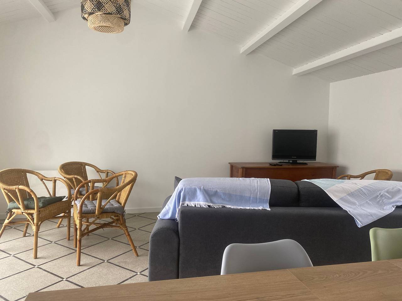 Charming House Near Beach and Shops with Private Parking and Terrace in La Tranche-sur-Mer, Vendée