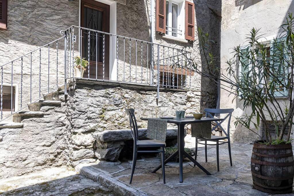 Rustico Porta in Porta (Brissago), Brissago