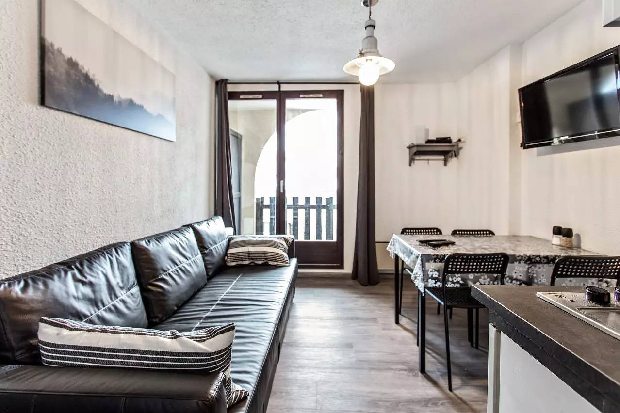 Studio entier, Studio 4 personnes avec terrasse - Sélection - Super Home in Vars (station de ski), Vars