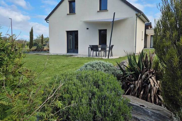 Location de vacances pour 4 personnes à Salles-Curan