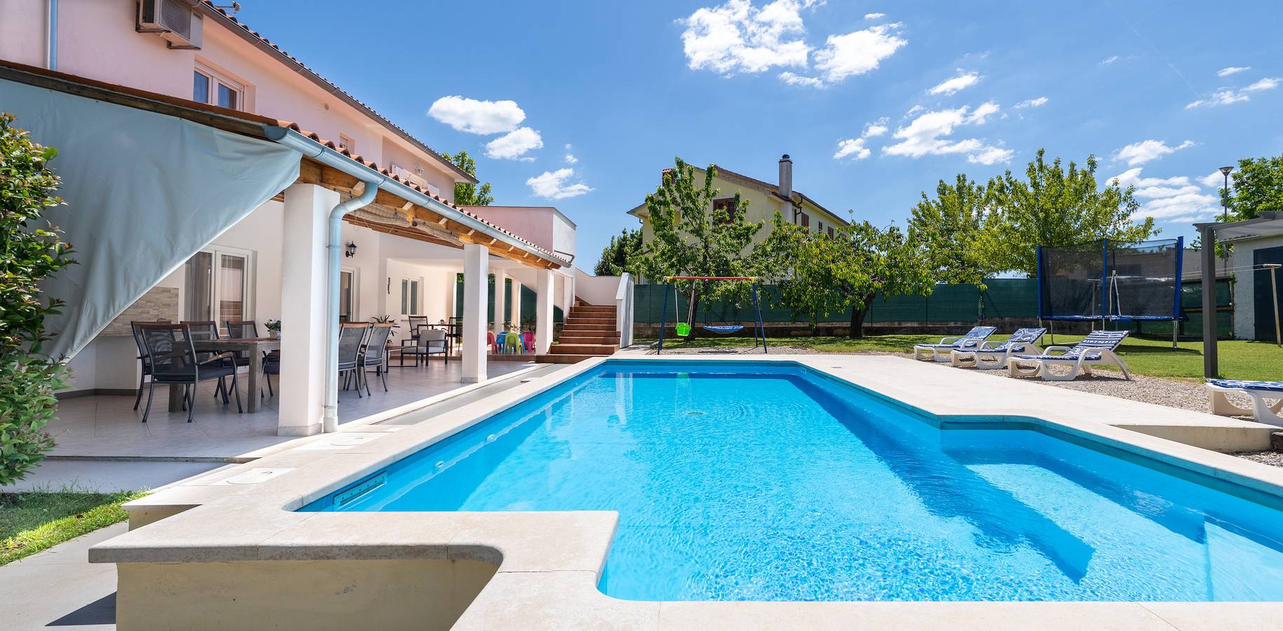 Casa vacanza a Melnica a partire da 196€ a notte
