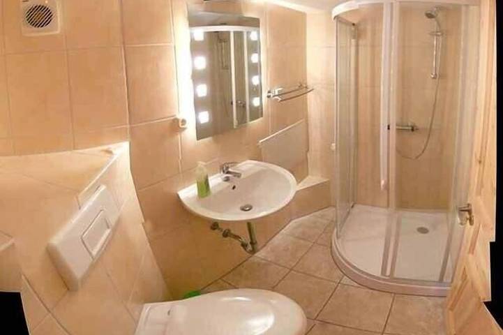 Ferienhaus für 4 Personen, mit Whirlpool und Garten in Neuruppin - 2