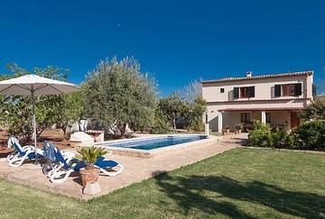Villa in Pollença Stadt, Pollença für 4 