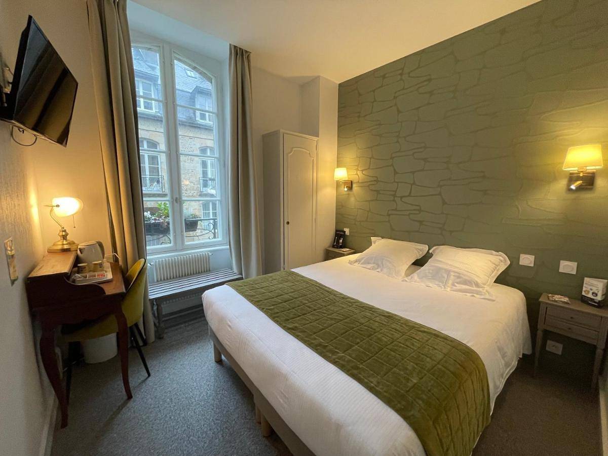 Twin Room in Fougères, Fougères-Vitré