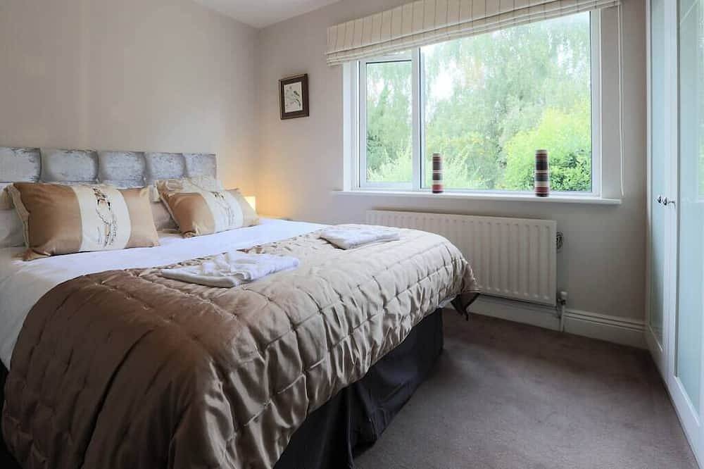 Elegant and contemporary large 3 bedroom home in Dublin, County Dublin