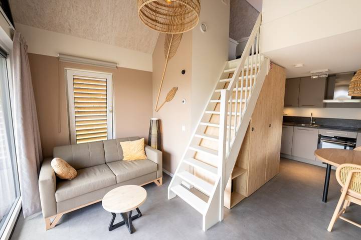 Ferienhaus für 2 Personen, mit Balkon/Terrasse und Terrasse sowie Garten und Pool in Breskens - 2