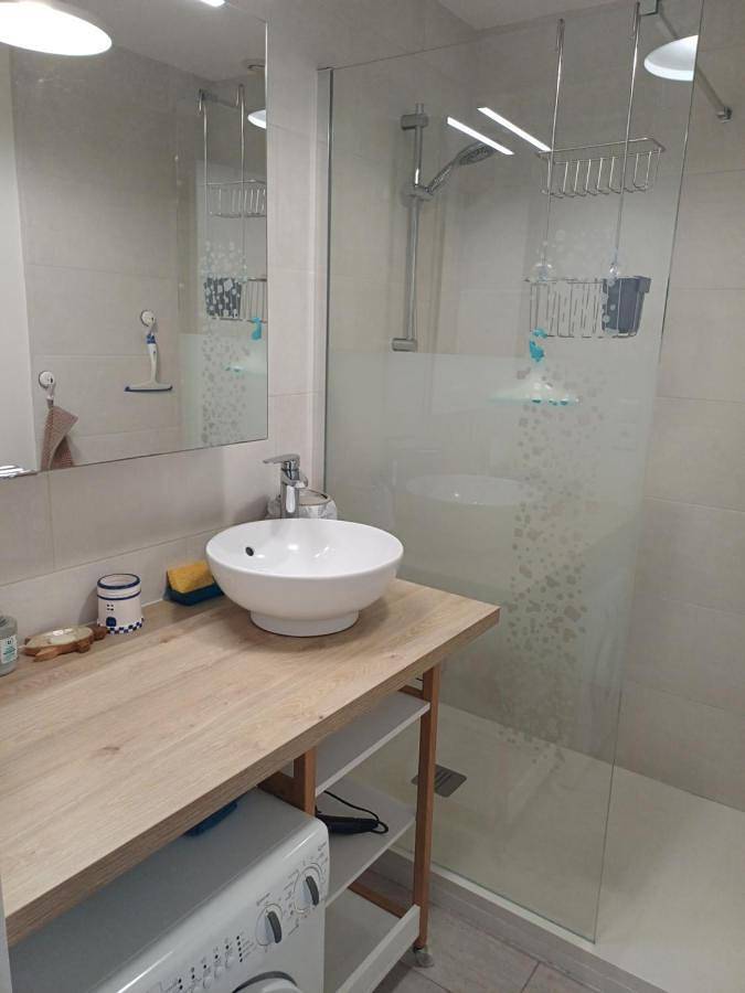 Gîte pour 3 personnes, avec terrasse dans Plage Kermor - 4