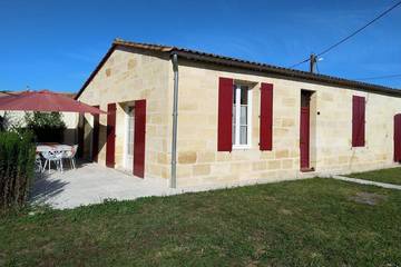Gîte pour 5 personnes, avec jardin et terrasse, animaux acceptés à Moulis-en-Médoc