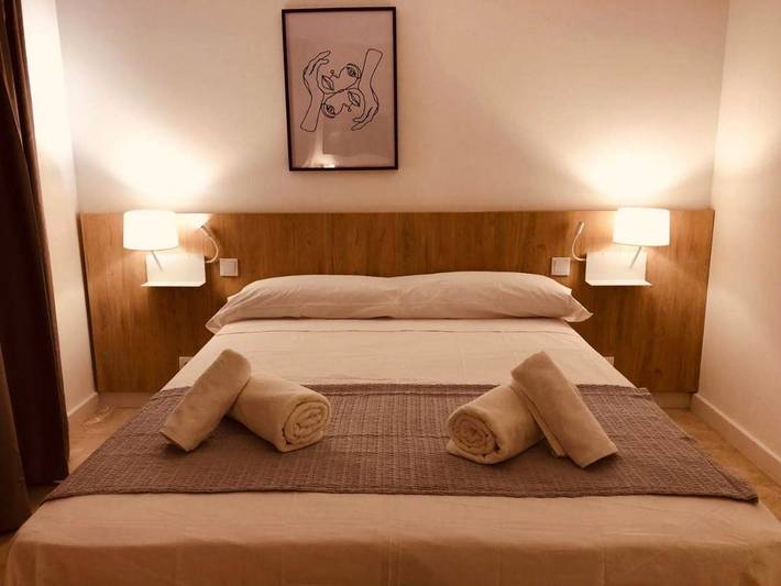 Hôtel pour 2 personnes à Es Castell - 2