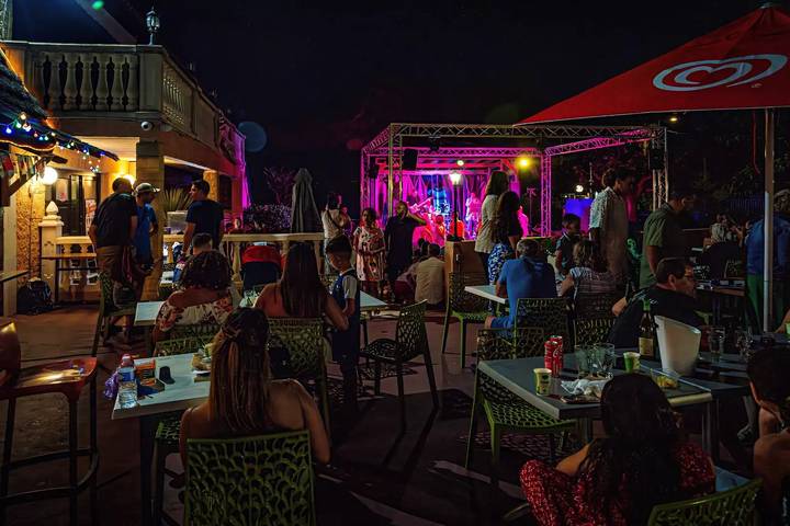 Camping für 4 Personen, mit Terrasse, mit Haustier in Hérault - 4