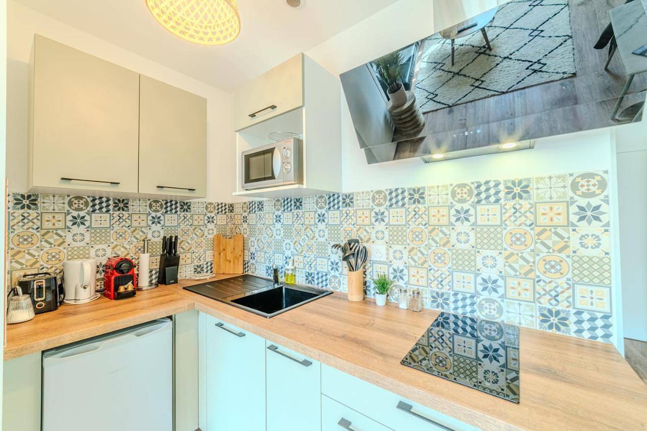 Appartement entier, One-Bedroom Apartment in Roanne, Région de Roanne