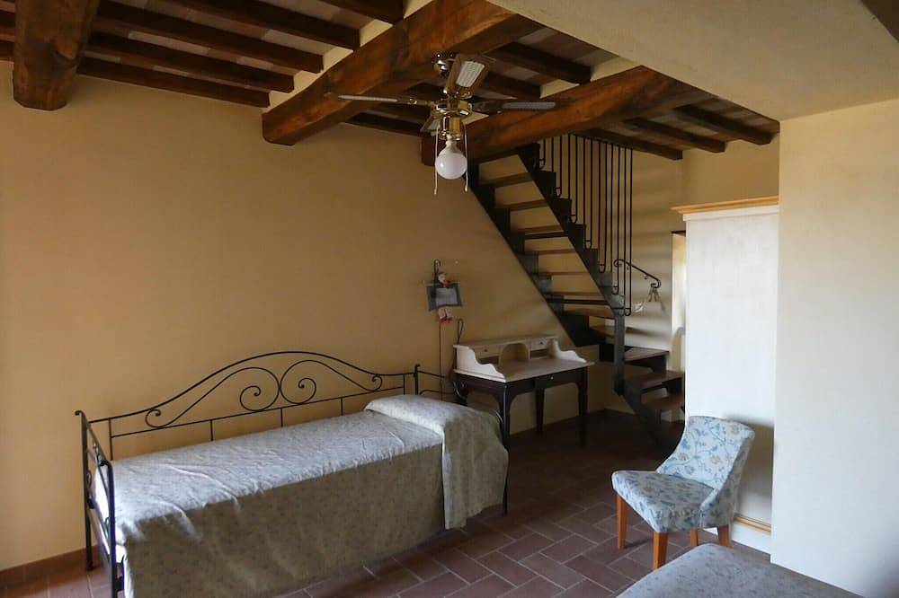 Beautiful farmhouse with swimming pool in Città di Castello, Valtiberina