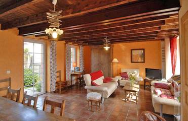 Gîte for 10 People in Saint-Jouin-Bruneval, Seine-Maritime, Photo 1