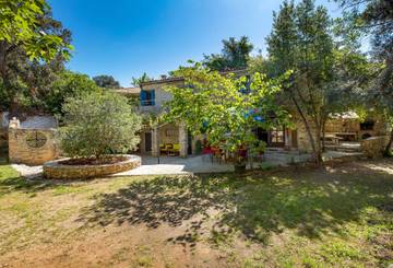 Villa for 12 People in Medulin, Istria, Photo 1