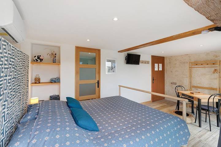 Chambre d’hôte pour 2 personnes, avec piscine et jardin à Puisseguin