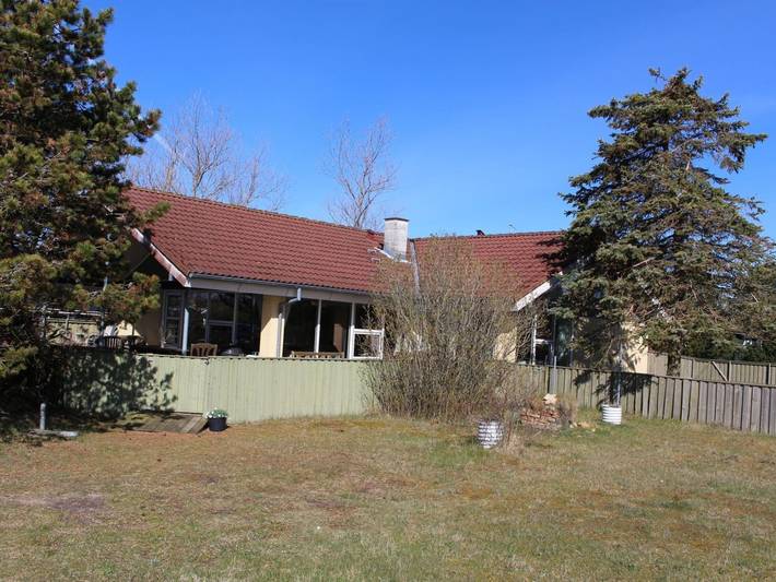 Ferieudlejning for 8 personer, med Terrasse og Sauna i Lyngså