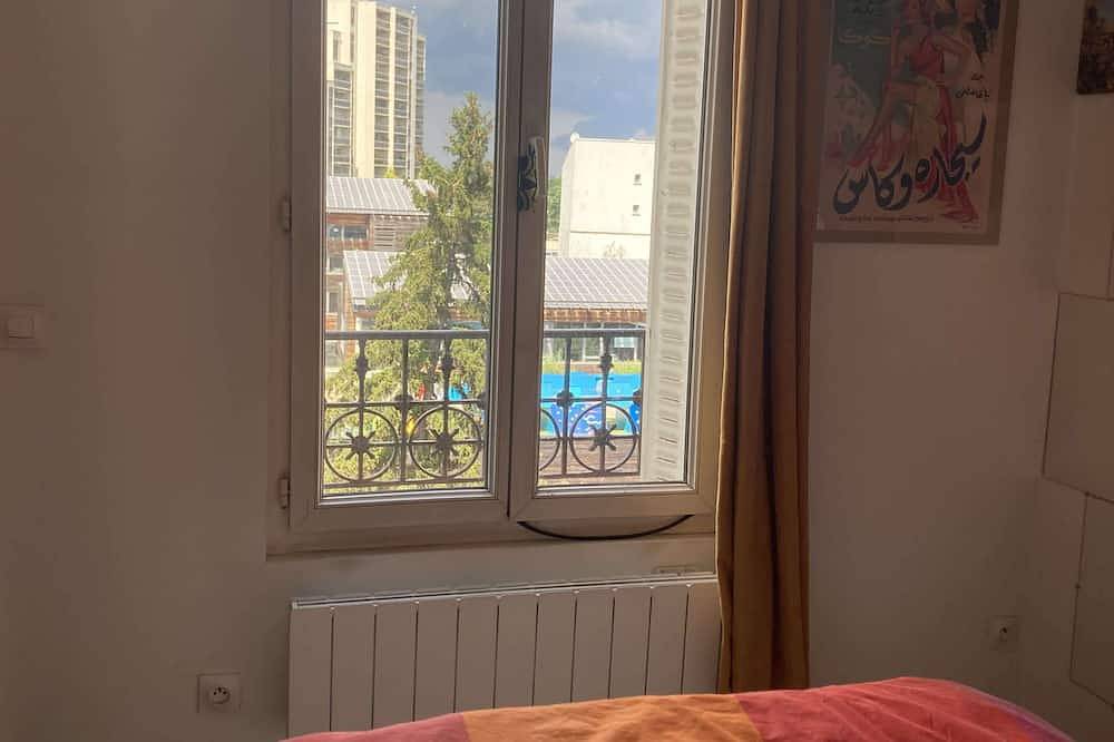 Entire apartment, Cosy flat near the Canal and Paris in Pantin, Seine-Saint-Denis