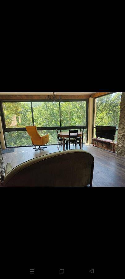 Appartement de vacances pour 3 personnes, avec Terrasse ainsi que Jardin et Vue