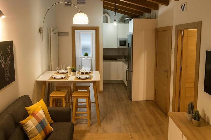 Apartamento de vacaciones para 5 personas, con Vistas en Zaragoza