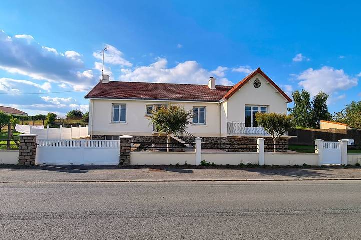 Ferienhaus für 12 Personen, mit Balkon und Garten - 1
