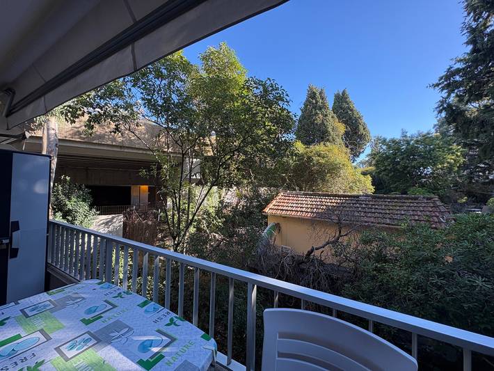 Gîte pour 3 personnes, avec balcon dans Plage Veillat Saint Raphael - 4