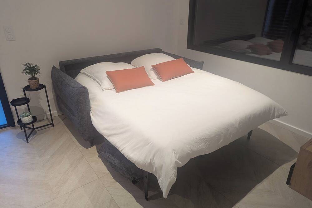 Appartement entier, Le Nid des Roche · Appart neuf, Terrasse & parking privé & recharge Ve in Pays de Pontarlier, Jura Francais