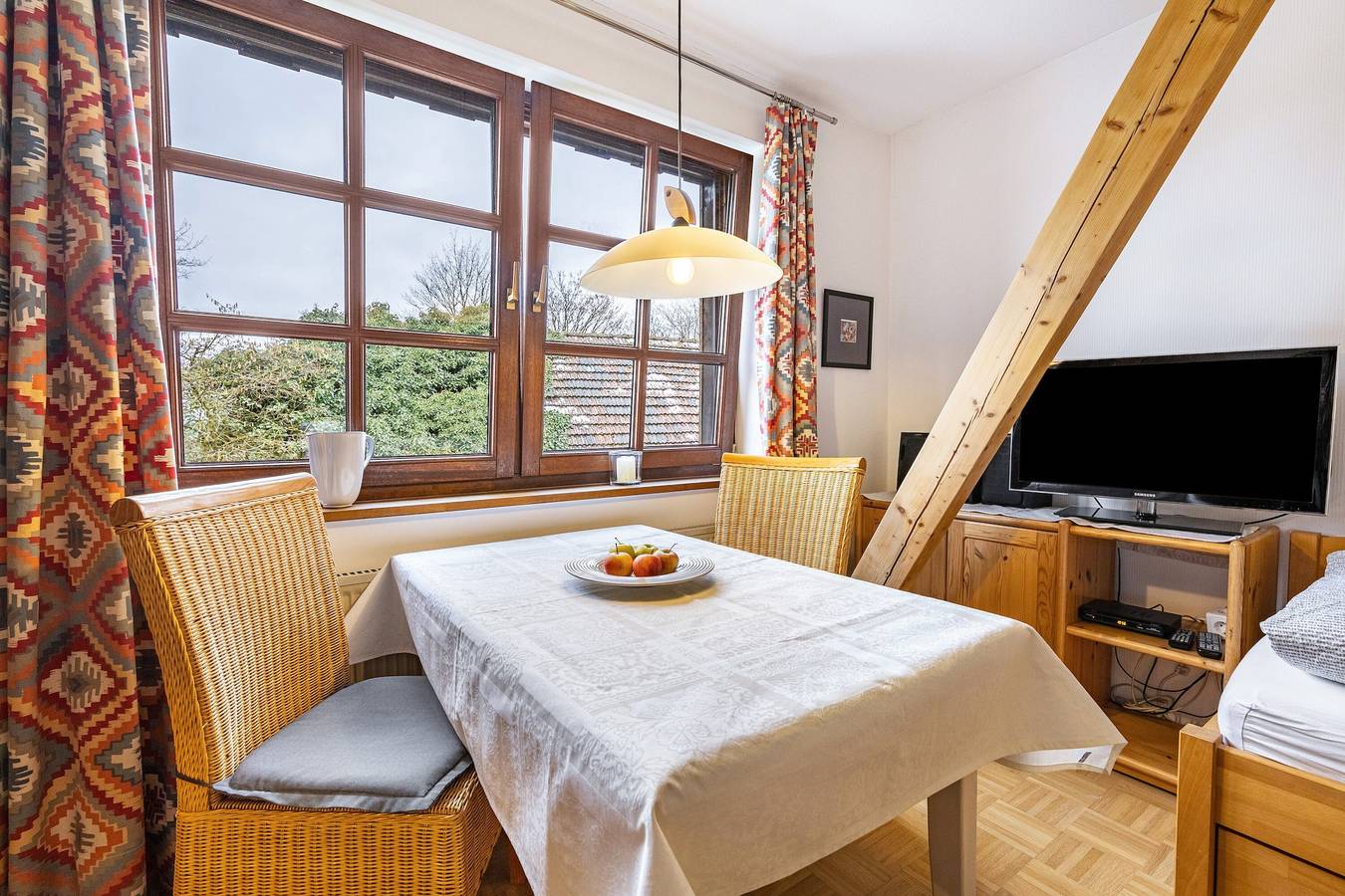 Ganzes Studio, Ferienwohnung 'Teichblick' mit Gemeinschaftsgarten und Wlan in Lüdenscheid, Märkischer Kreis