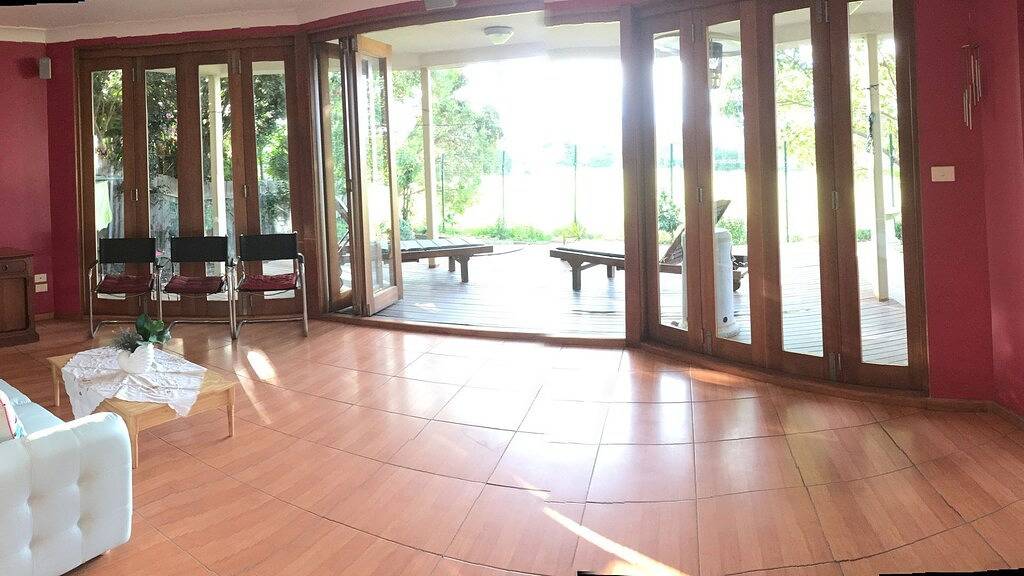 Geräumige Natur Flucht in Oak Flats, Illawarra