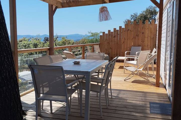 My little folly in Saint-Raphaël (Var), Massif de l'Esterel