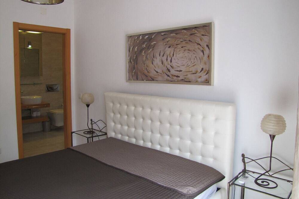 Moradia com 4 Quartos, Piscina Privada, 700m da Praia, Churrasqueira, 41652/al in Castro Marim, Faro Distrikt