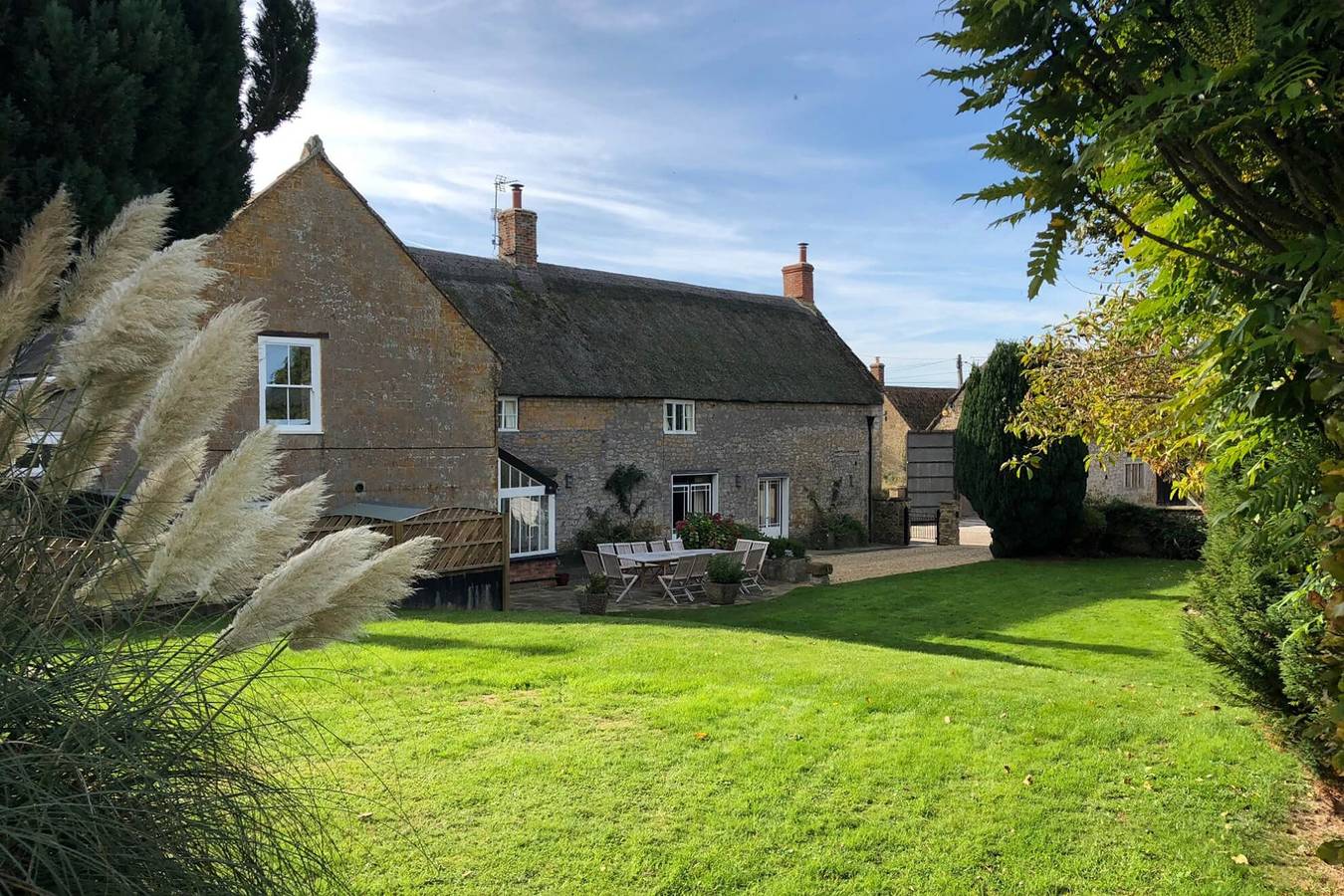Atherstone Farmhouse & Cottage in Whitelackington, Somerset