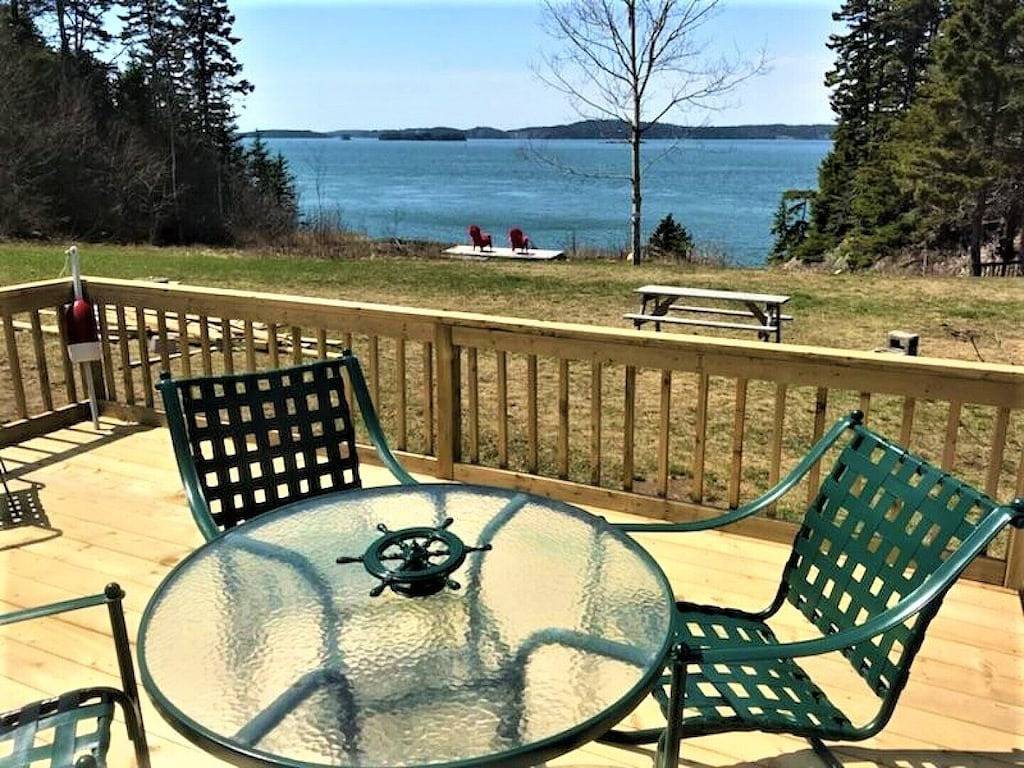 Starfish Cottage: Hervorragende Meerblick, Deck & Walking Trail über dem Ufer in Charlotte County