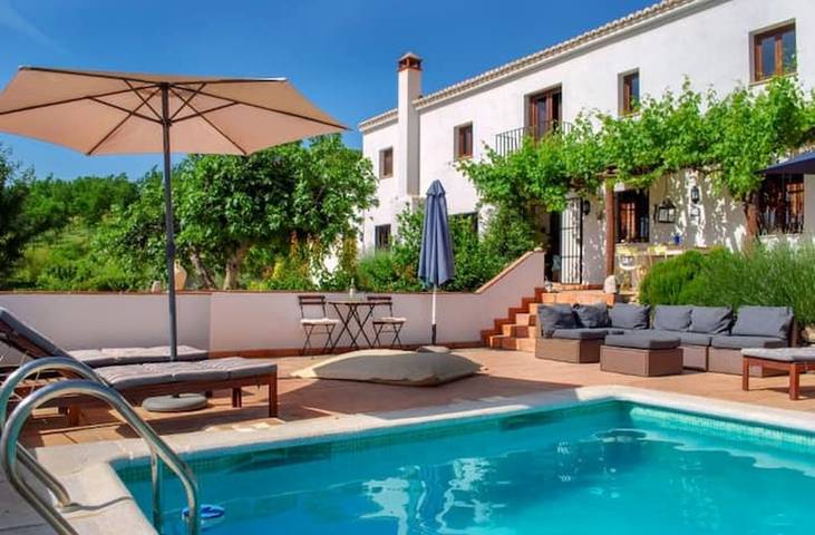 Ferienhaus für 10 Personen, mit Balkon und Garten