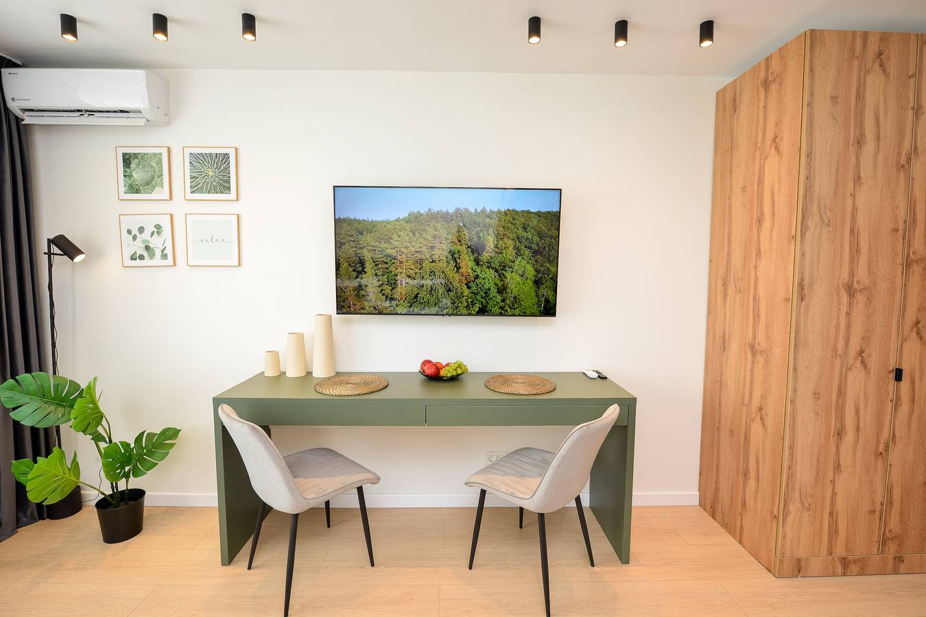 Estudio entero, Estudio Novo - Jardines Cismigiu - Habitación tranquila - Smart Tv in Bucarest, Walachia