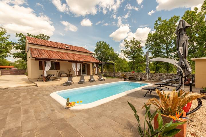 Villa Pax Promona Zadarvillas in Dalmatinisches Zagora